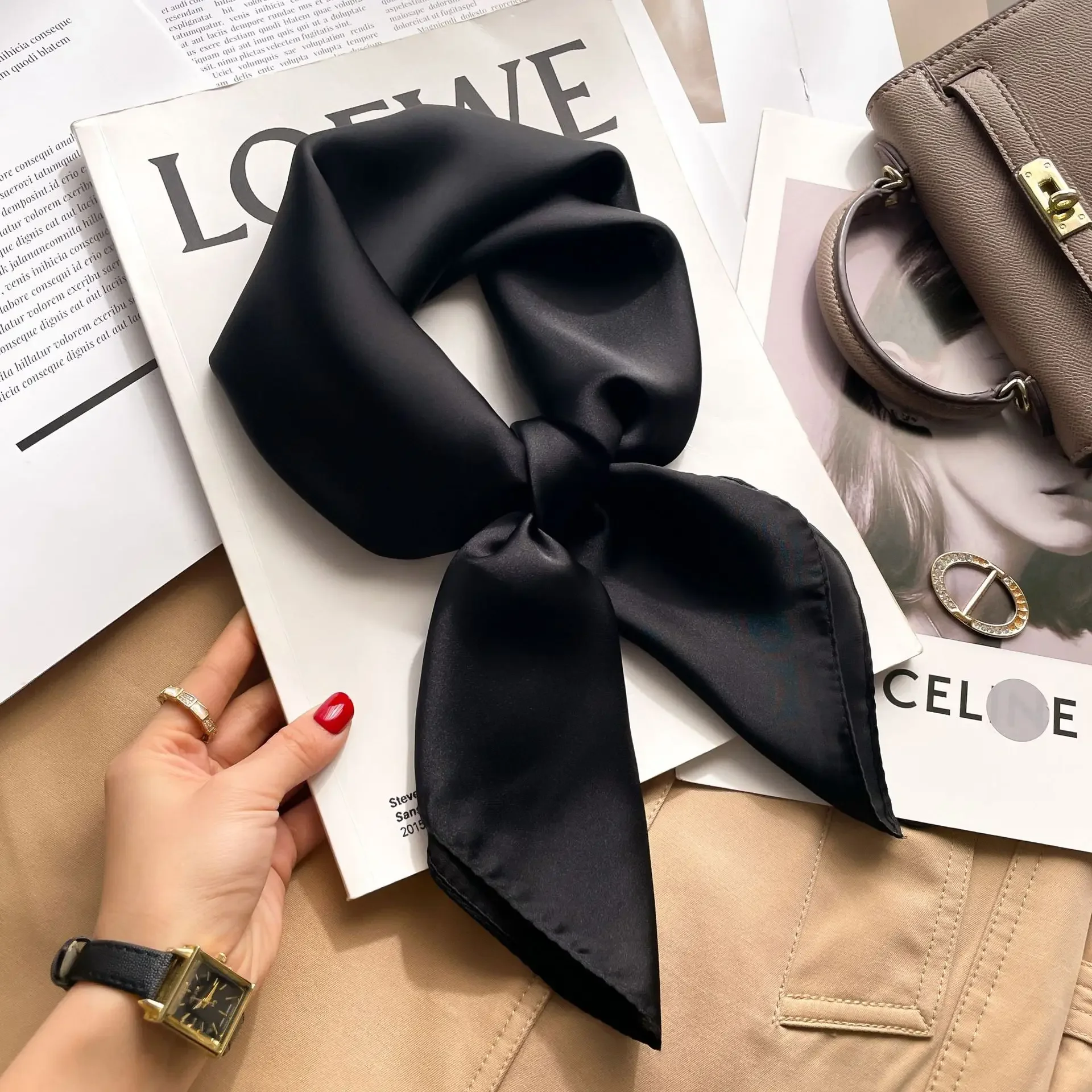 70cm Effen Kleuren Neckerchief - Scarf Silk Square recensie en prijs