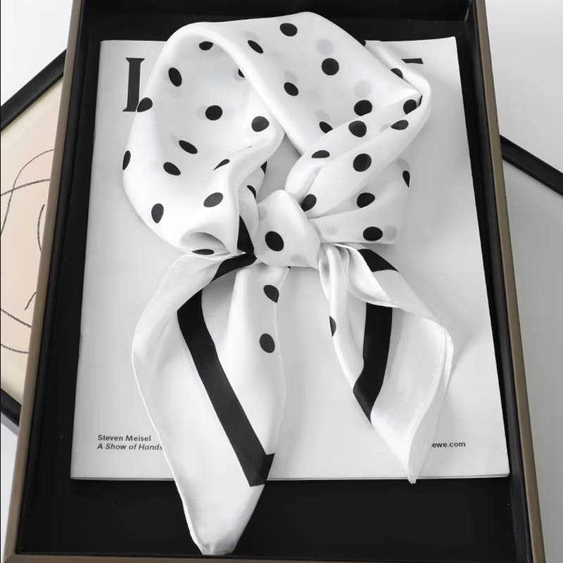 Luxe Dame Haar Dot Sjaal Vrouw - Silk Neck Scarf recensie en prijs